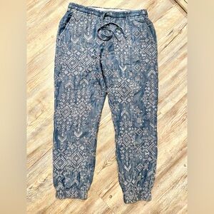 JOHNNY WAS EMBROIDERED Jogger XS/S $320